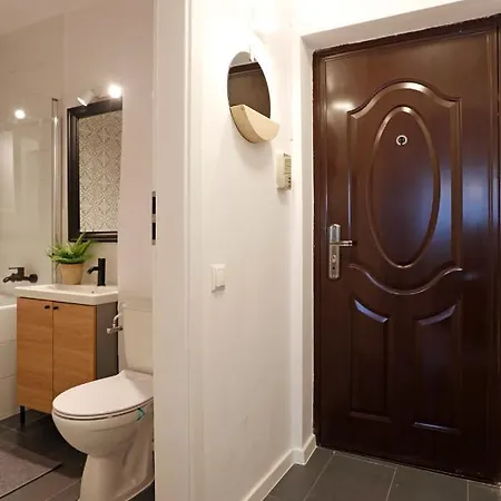 The Pearl Of Drumul Taberei + Netflix Апартаменты