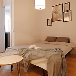 Apartment The Pearl Of Drumul Taberei + Netflix Bucharest